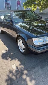 Mercedes-Benz Mercedes W 124 Cabrio E 200 Final Edition - Mercedes-Benz E 200: W124