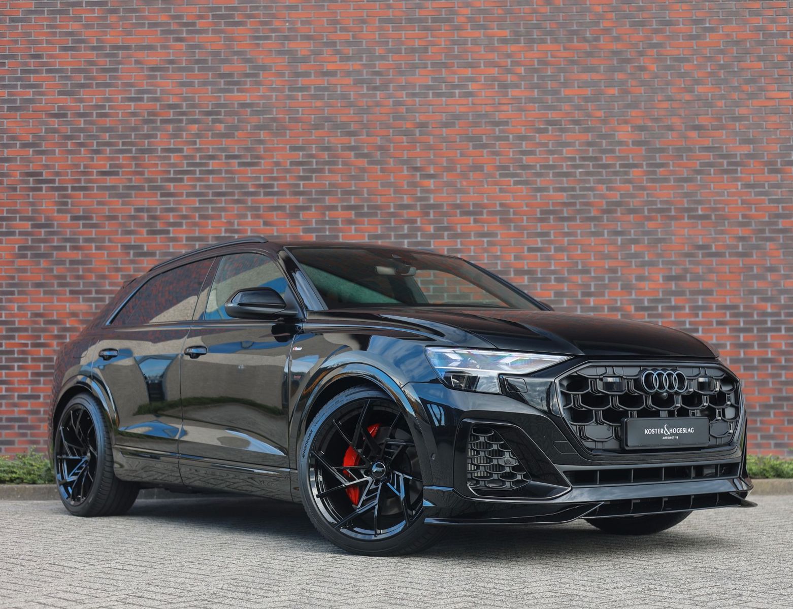 Audi Q8 60TFSIe quattro S Competition | ABT - Neu
