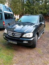 Mercedes-Benz Mercedes ML 350 - Mercedes-Benz ML 350 aus 2004