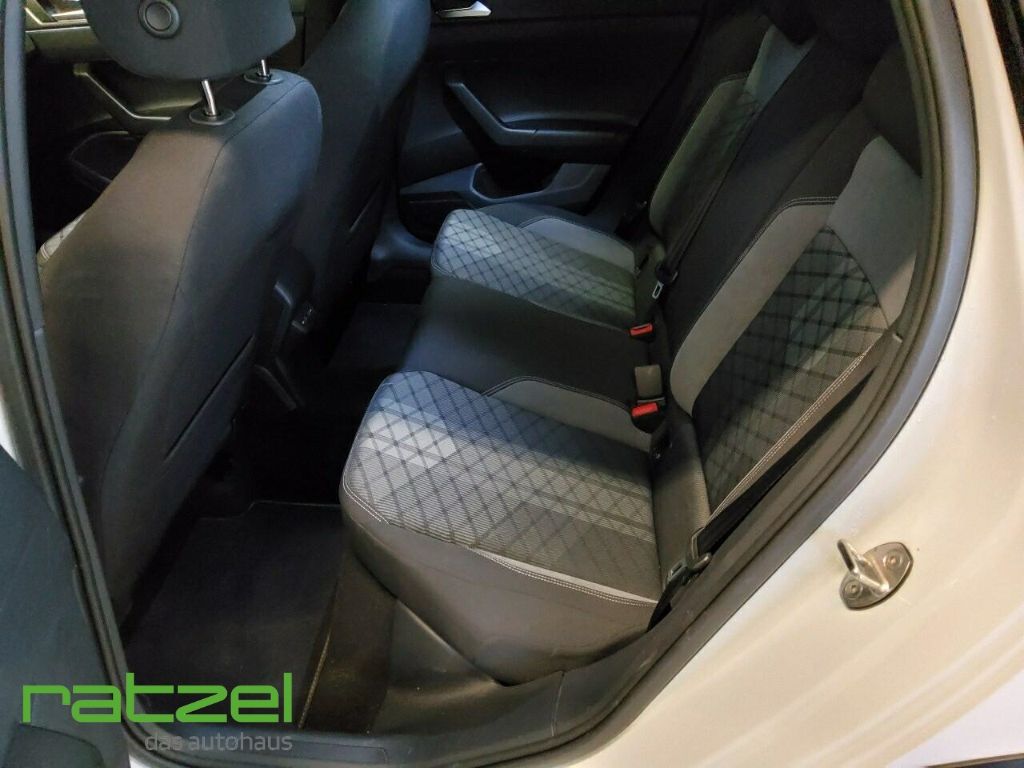 Fahrzeugabbildung Volkswagen Taigo R-Line 1.0 TSI  Dig. Cockpit LED Blendfrei