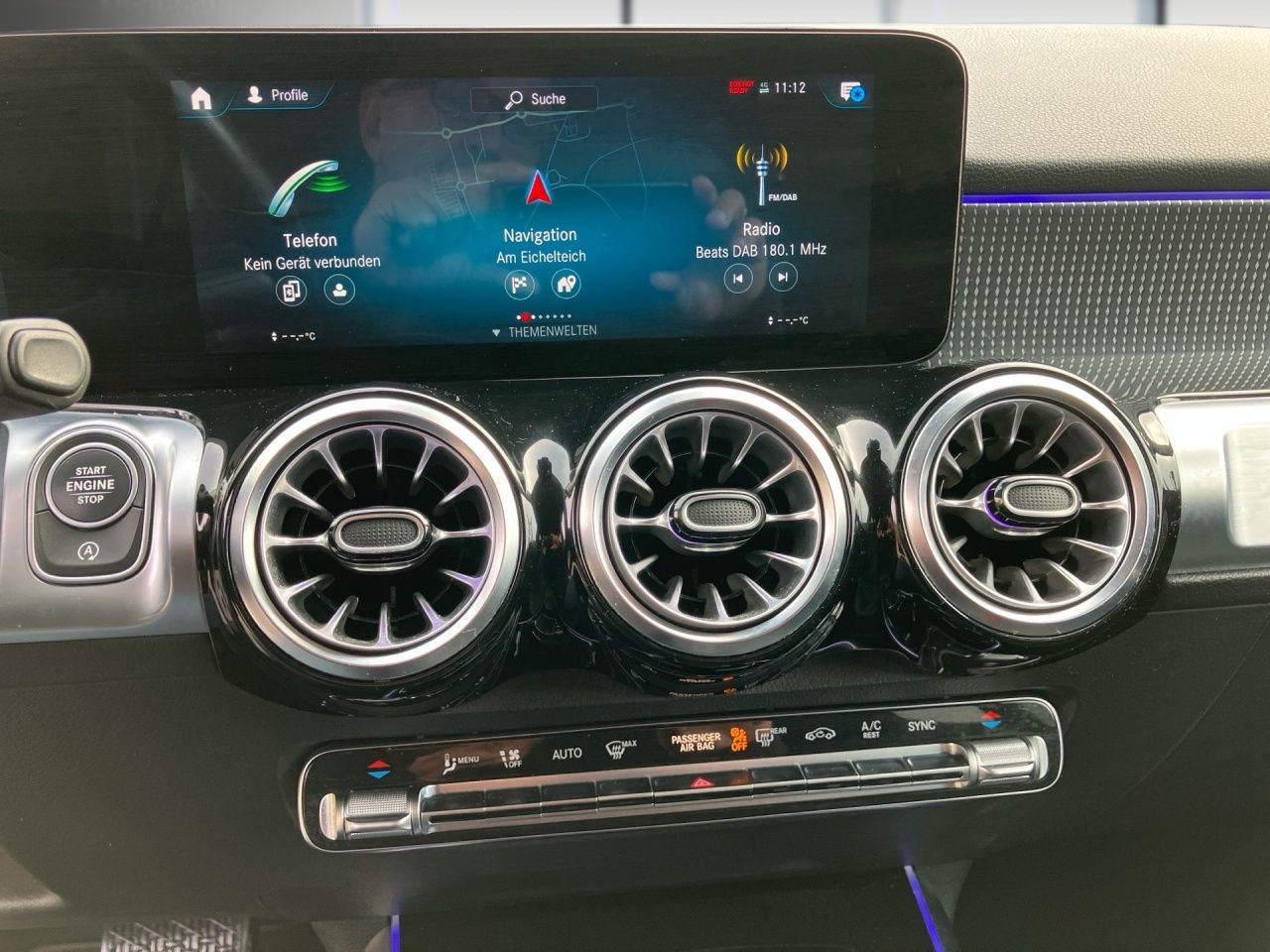 Fahrzeugabbildung Mercedes-Benz GLB 220 d PROGRESSIVE+AHK+NIGHT+MULTIB+360+LHZ++