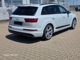 Audi SQ7 4.0 TDI quattro Matrix, 7 Sitzer,Nachsicht, - Audi SQ7 von privat