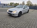 Mercedes-Benz Mercedes Benz C 180 kompresor - gebrauchte Mercedes-Benz C 180 aus dem Jahr 2002