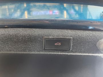 Skoda Superb Lim. L&K *Pano*Xenon*Kamera*