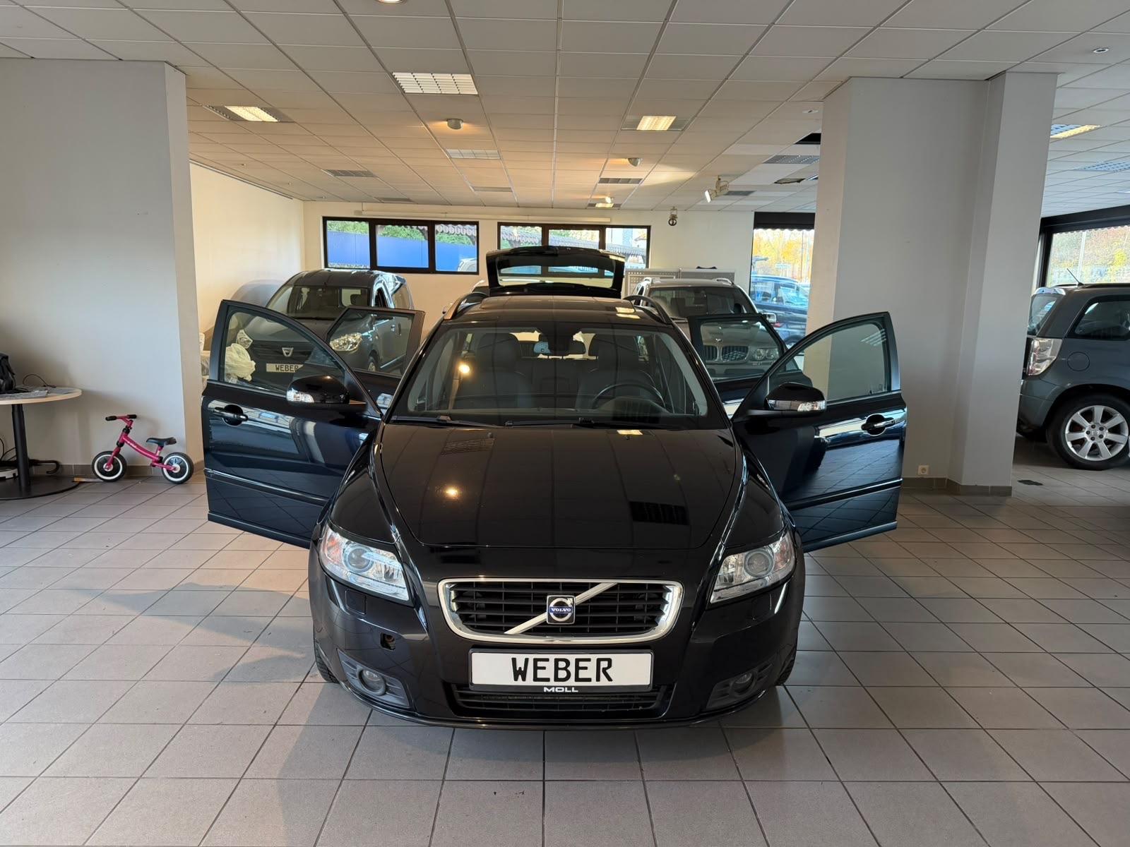 Volvo V50 2009 — engine 1.997 cm³, 136 HP (100kW)