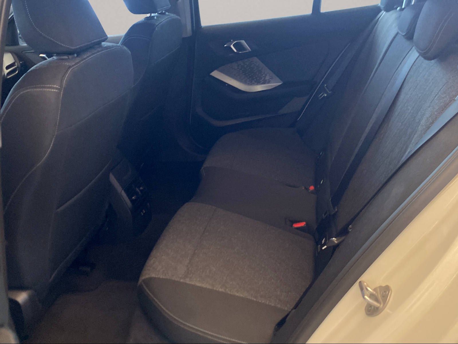 BMW 120 - Bild 6
