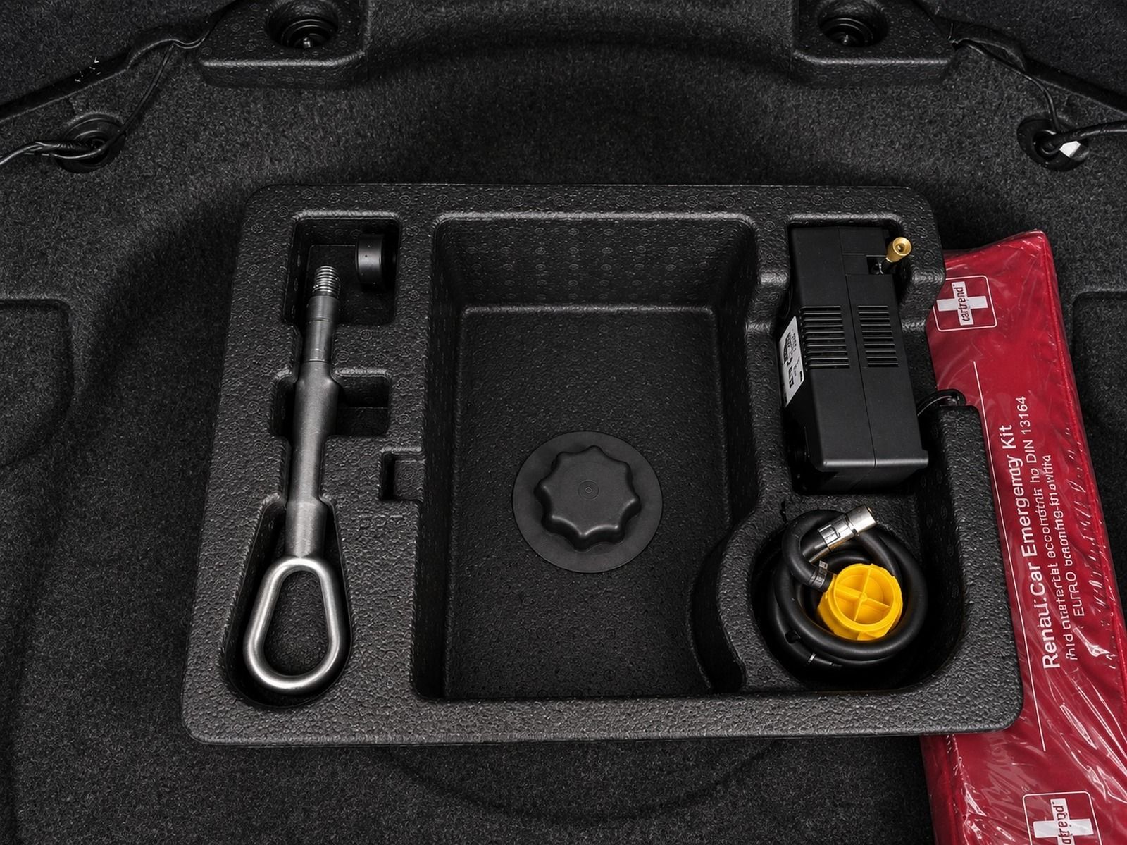 Fahrzeugabbildung MG HS 1.5T-GDI Aut. Luxury PANORAMA LEDER ASSISTENT