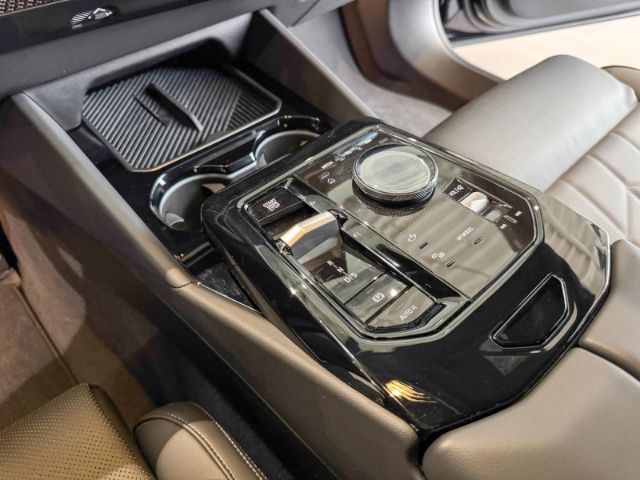 BMW 520 - Bild 12