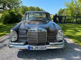 Mercedes-Benz 220 S - Offers
