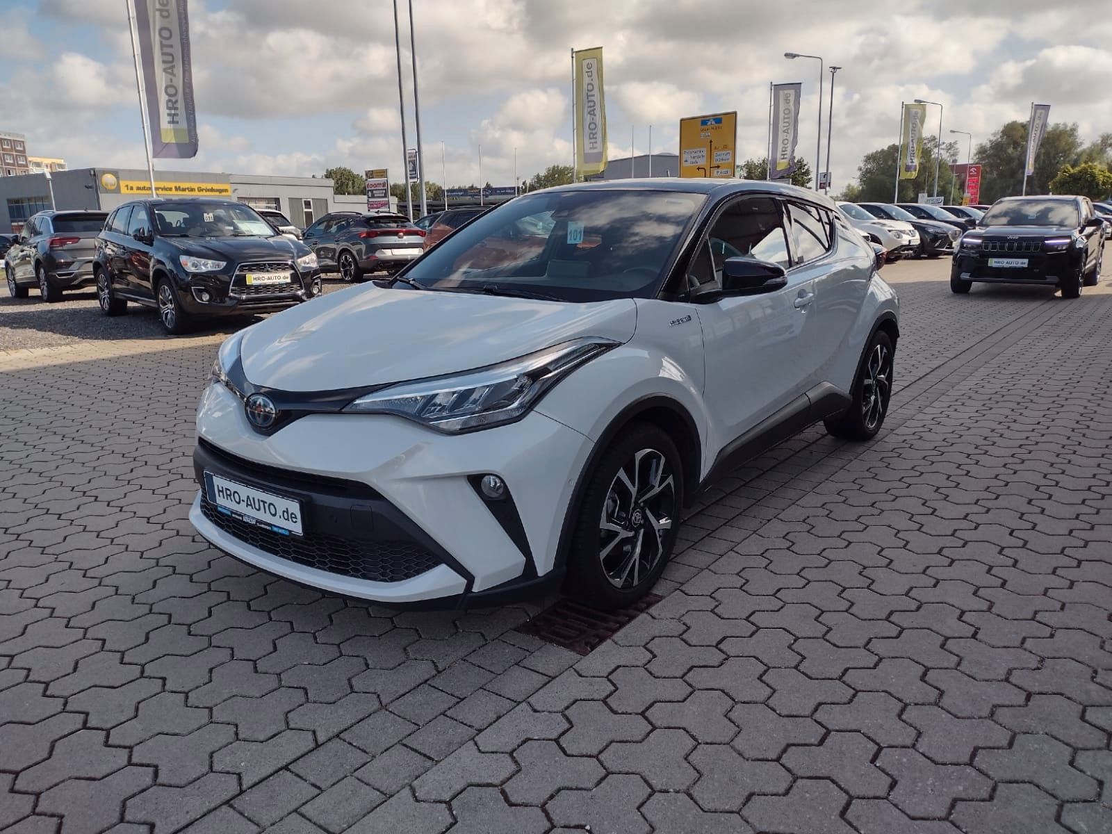 Toyota C-HR (10/2021, Hybrid (Benzin/Elektro))