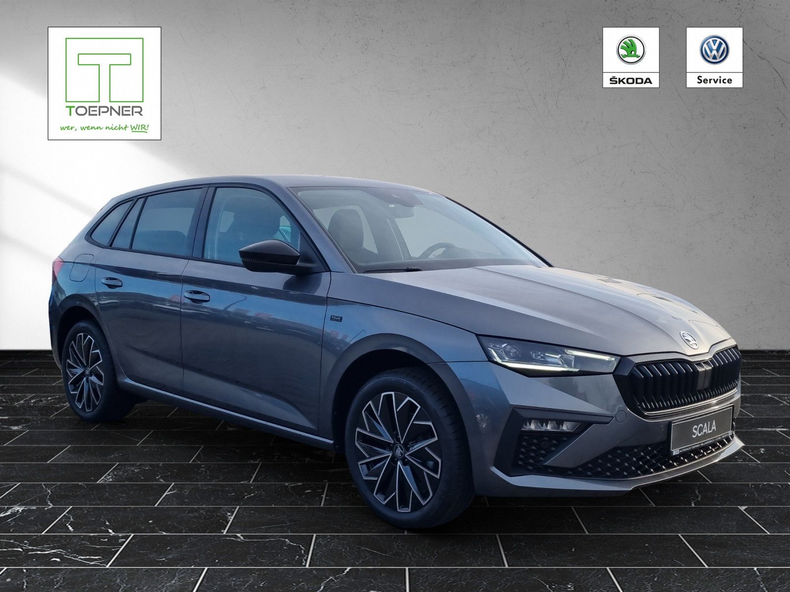 Fahrzeugabbildung SKODA Scala Tour 1,0 TSI DSG Simply Clever Black
