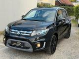 Suzuki Vitara 1.6Comfort+ 4x4 TCSS/ Panorama Dach/ Navi - Suzuki Vitara mit Diesel-Antrieb: Allradantrieb