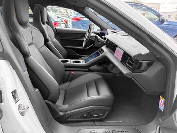صورة مصغرة 18 لـ 2020 Porsche TAYCAN