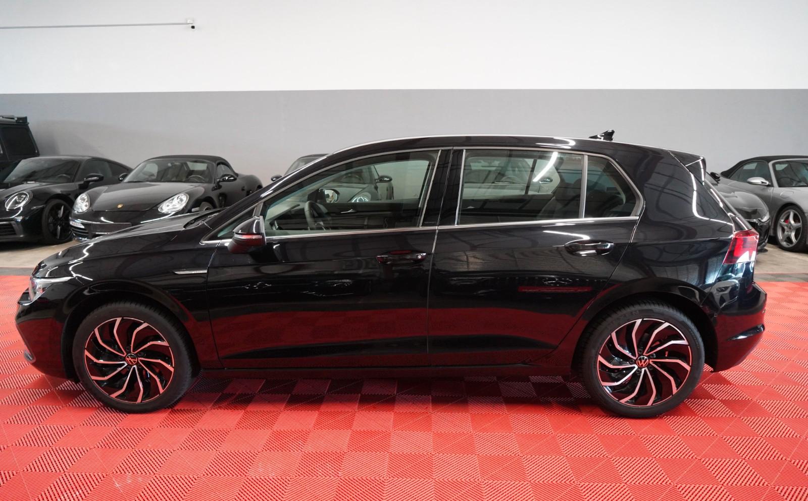 Volkswagen Golf 8 1.5 TSI Lim.  IQ. Light 1.Hand*LED*ACC*