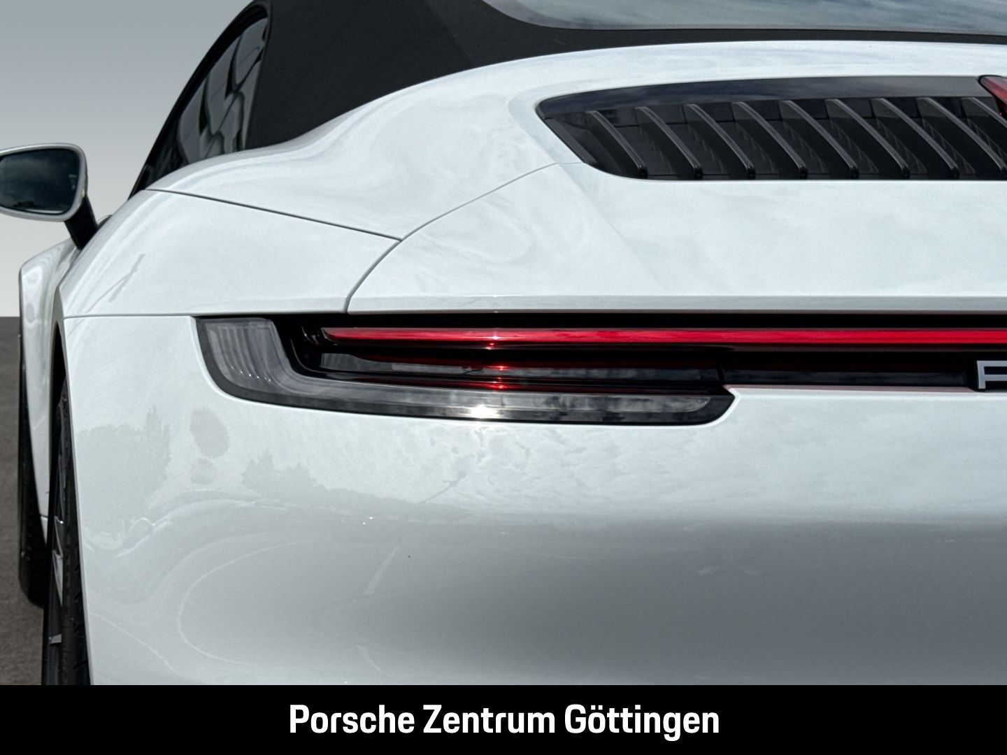 Porsche 992 911 Carrera Cabriolet Sportabgas BOSE 21-Zol foto 10