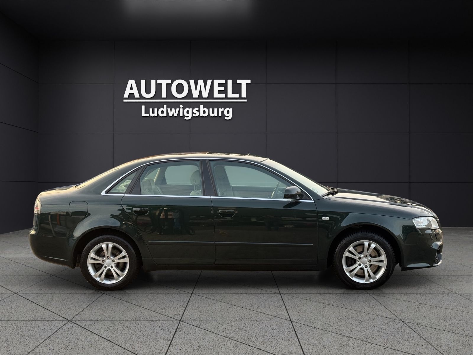 Fahrzeugbild 4