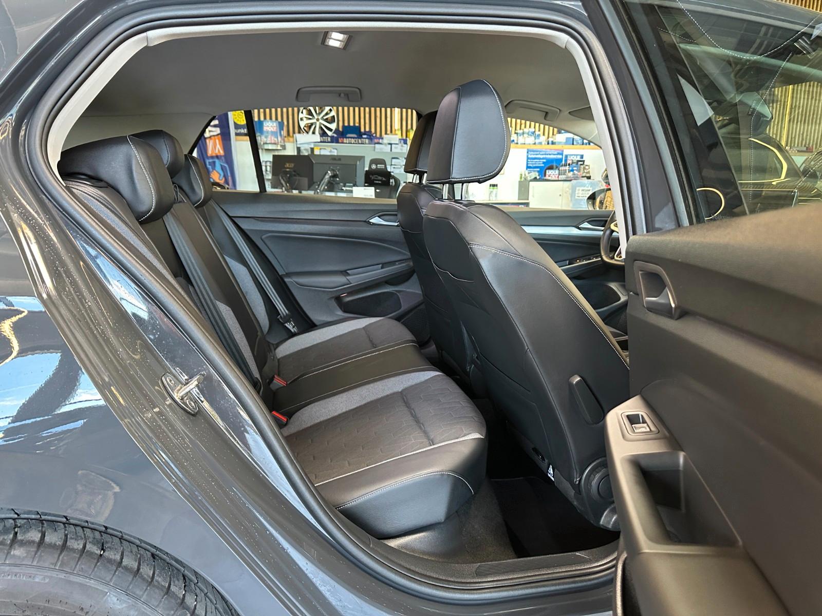 Volkswagen Golf VIII *Keyless*Totwinkel*ACC*PDC*LED*VOLL, миниатюра 29
