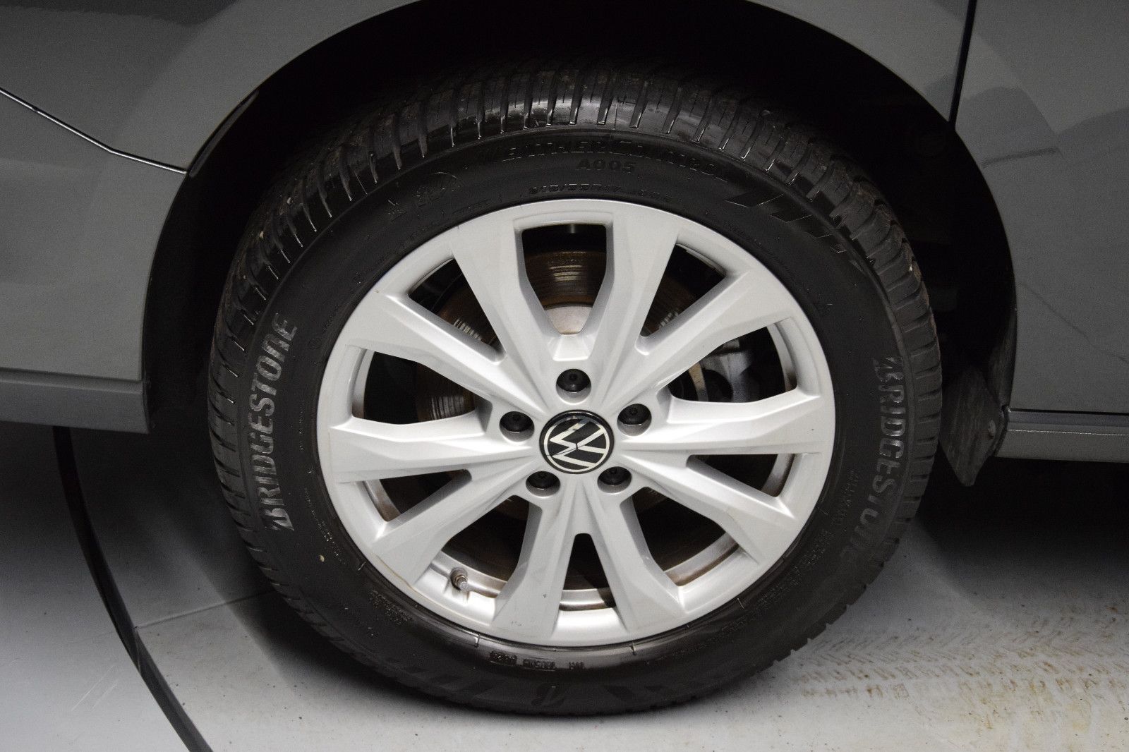 Fahrzeugabbildung Volkswagen Caddy Style Maxi Navi LED ACC 7 Sitze