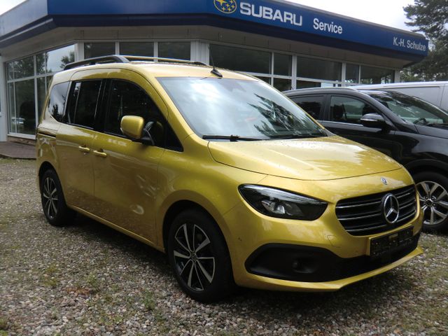 Mercedes-Benz T -Klasse 180 d Progressive Edition/LED/Navi/AHK