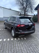 Volkswagen Tiguan 2.0 TDI SCR 176kW DSG 4MOTION OFFROAD... - Volkswagen Tiguan OFFROAD mit Diesel-Antrieb