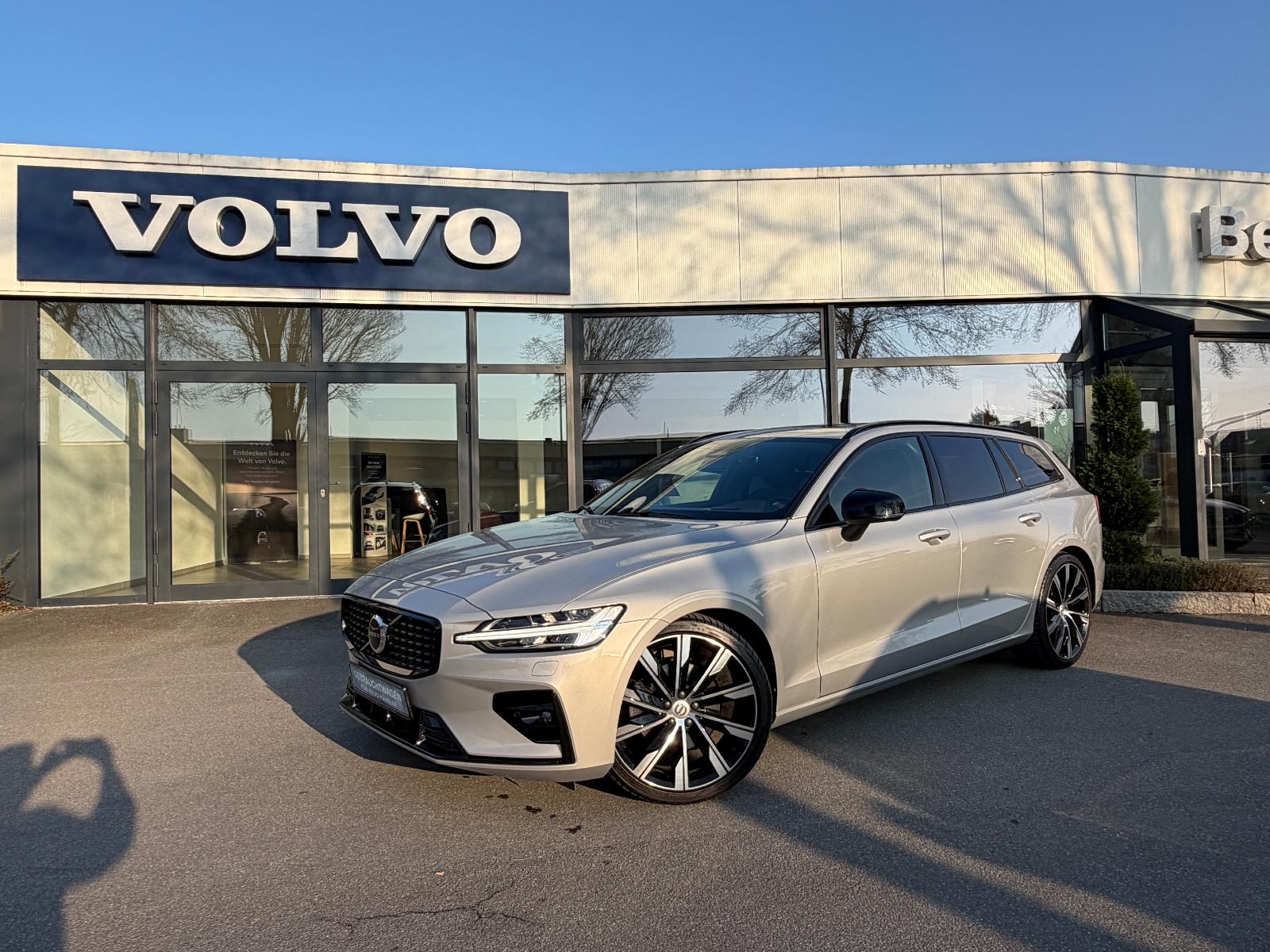 Volvo V60 B4D Ultimate Dark 20 Zoll AHK Pano H/K Headu