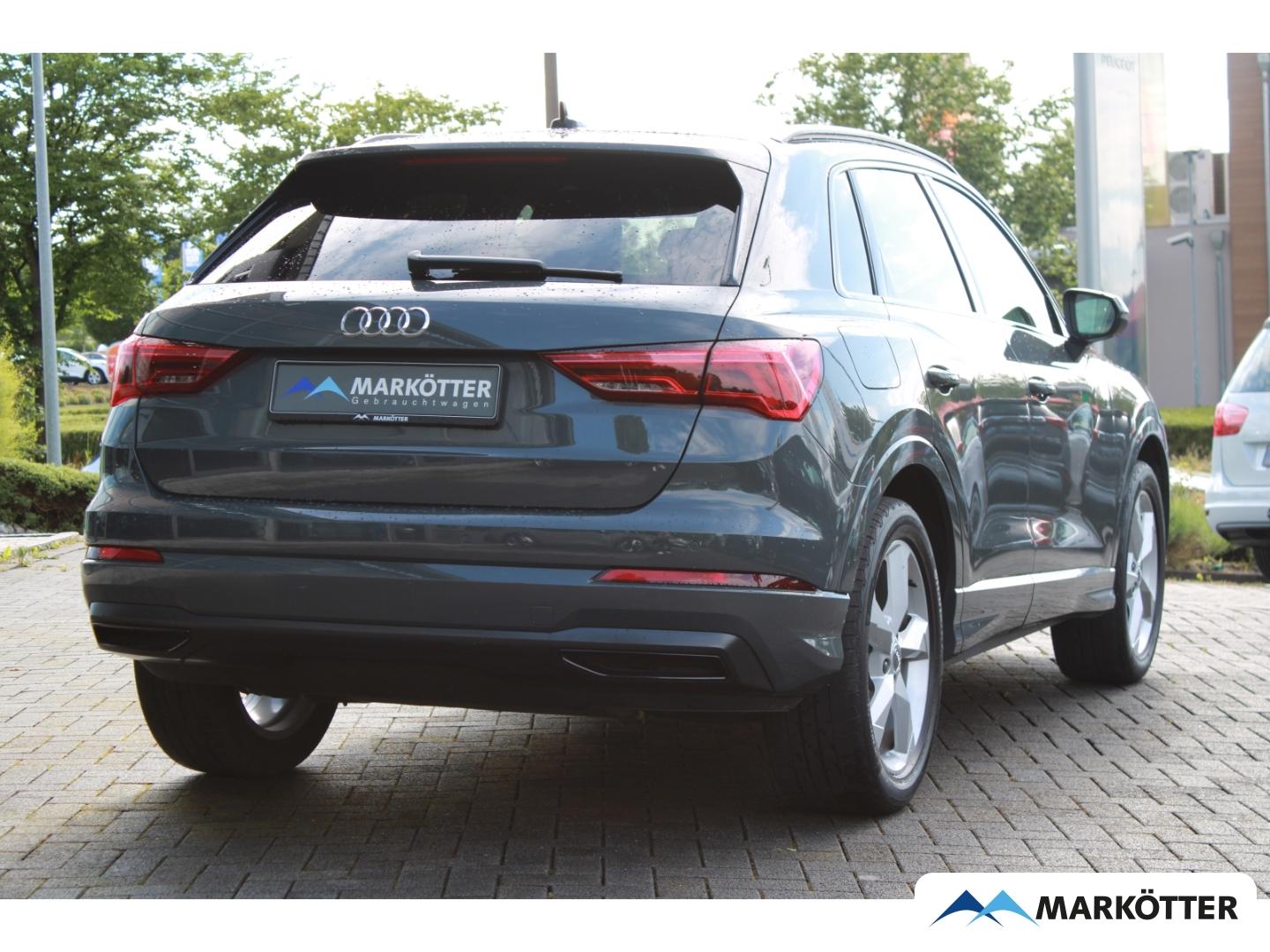 Audi Q3 35 TFSI advanced NAVI/LED/AHK/TEMPO/PDC
