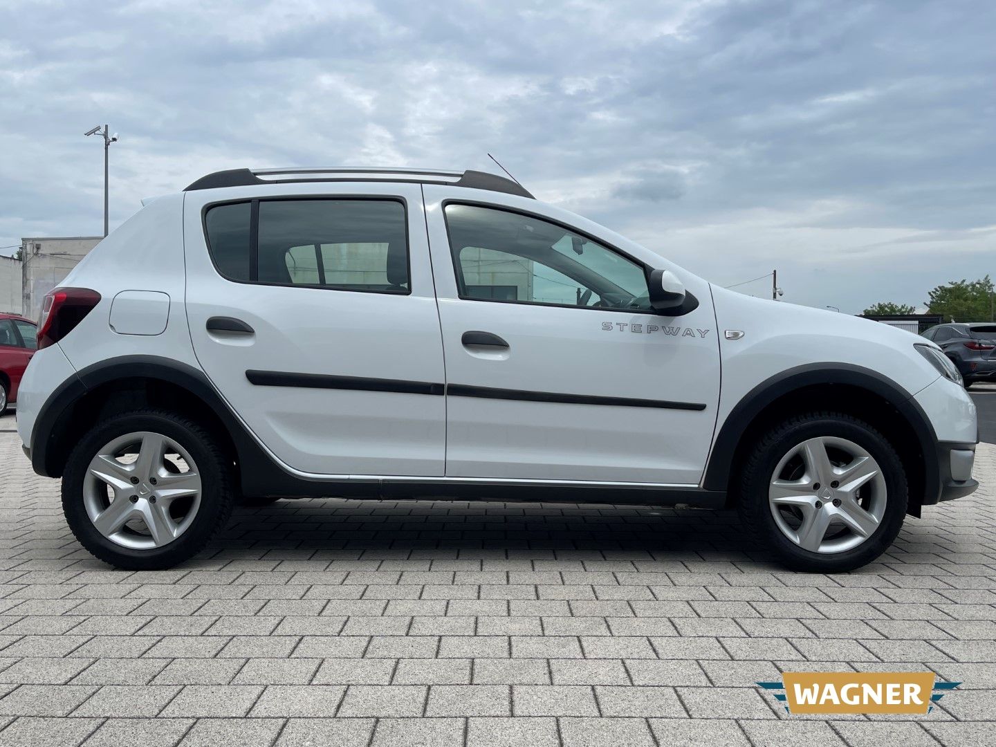 Fahrzeugabbildung Dacia Sandero II Stepway Ambiance 0.9 TCe 90 eco