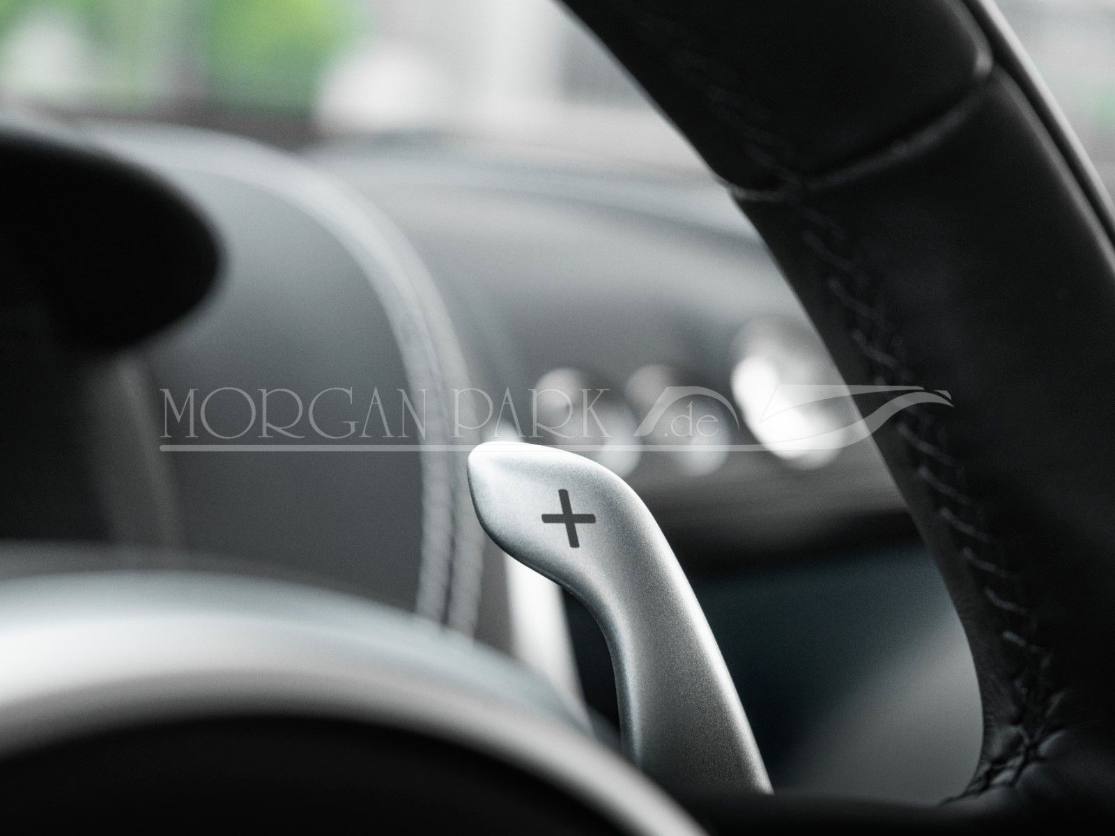 Fahrzeugabbildung Aston Martin DBX 707 1.Hd. MwSt. *Sonderlack* VOLL
