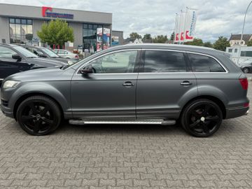 Audi Q7 - 3