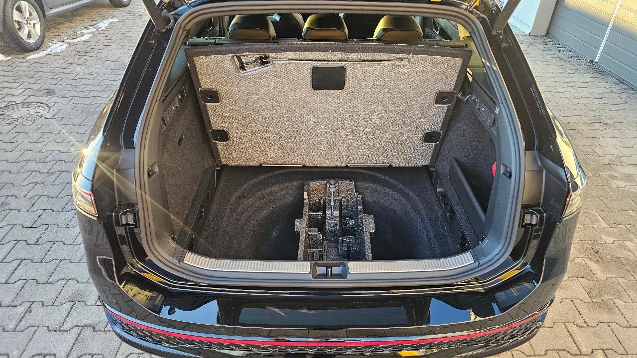 Volkswagen Passat Variant - Bild 15