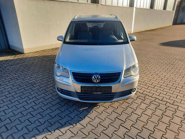 Volkswagen Touran 1.4 TSI Highline/Tüv Neu/PDC/SHZ