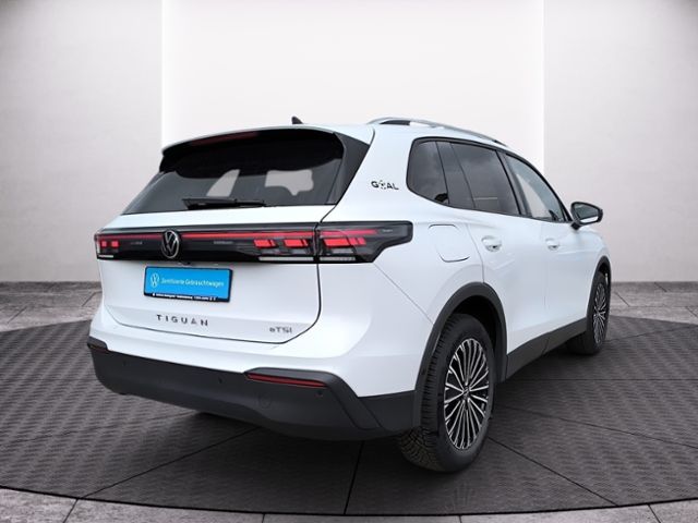 Fahrzeugabbildung Volkswagen Tiguan 1.5 eTSI DSG Goal MATRIX LED NAVI AHK ARE