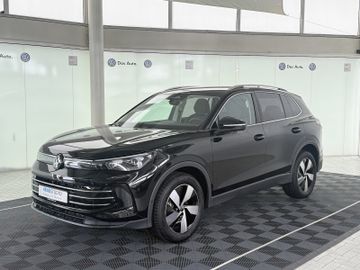 Volkswagen Tiguan 2.0TDI ELEGANCE DSG IQ MATRIX KAM ACC AHK