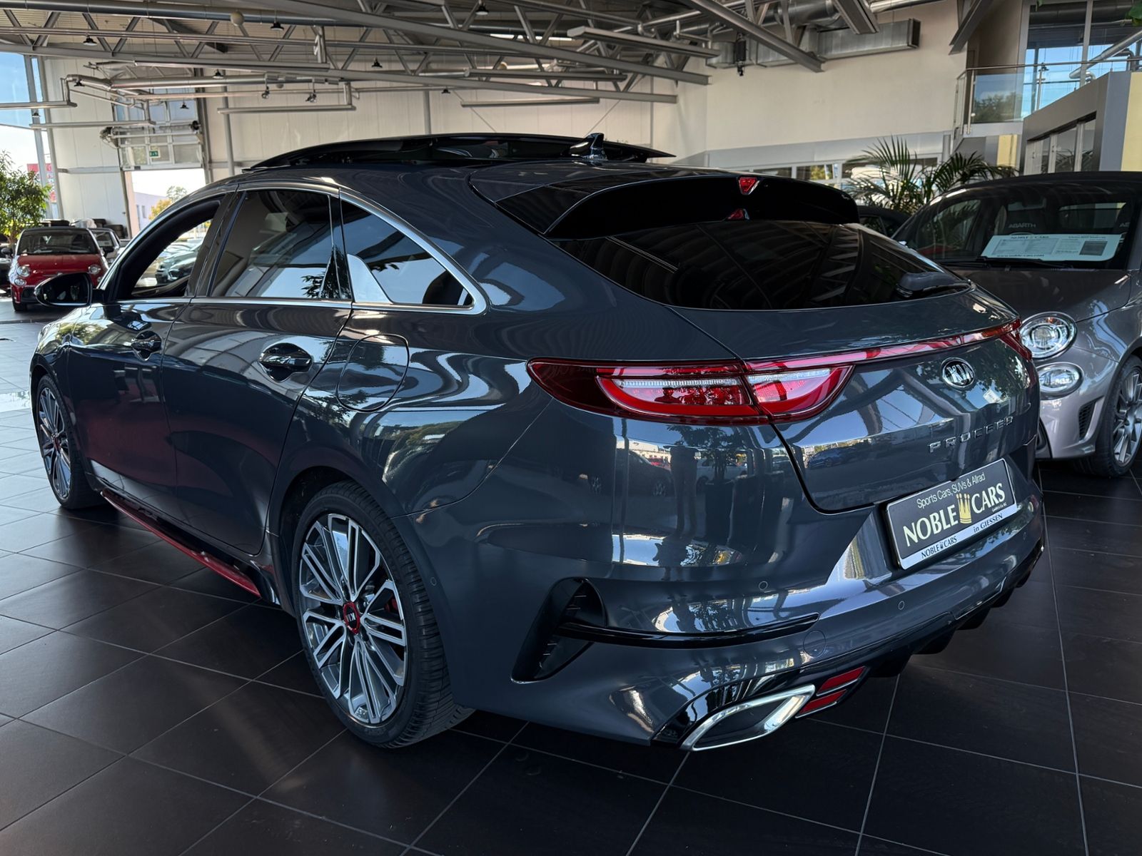 Fahrzeugabbildung Kia ProCeed GT PANO LED NAVI ALU