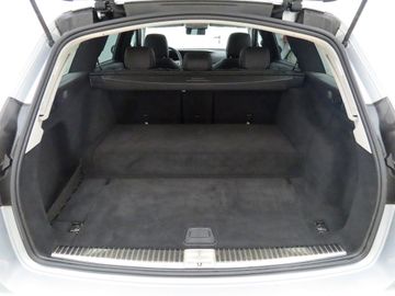 Mercedes E 300 - 8