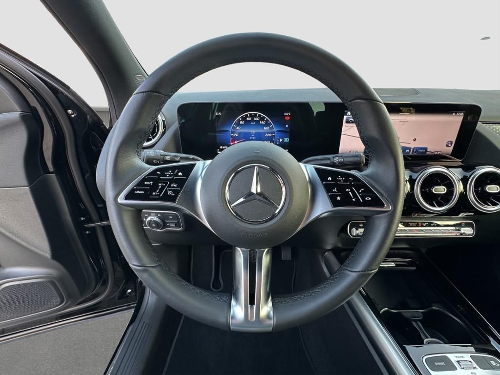 Fahrzeugabbildung Mercedes-Benz GLA 200 d LED*DISTRONIC*SpurH*elHeck*AHK*RFK*PDC
