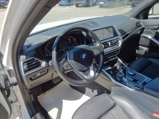 Fahrzeugabbildung BMW 318d Advantage/1.Hd/LED/150PS/Leder/Navi/Virtual