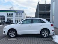 Audi Q3 sport quattro S-Tronic 1.Hand 18"  Xenon