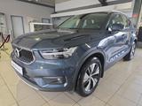 Volvo XC40 T3 Momentum Pro 360° WinterPkt el.Sitze LED - blaue Volvo XC40