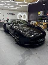Aston Martin DB11 4.0 V8 - B&O - Carbon - Aston Martin DB11: Sportwagen