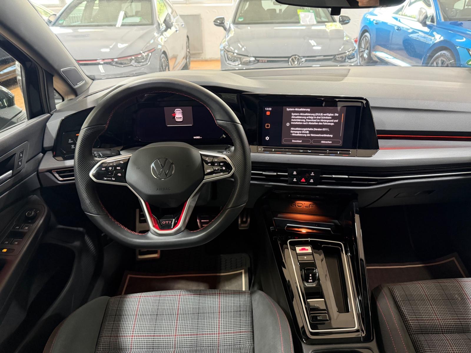Volkswagen Golf VIII Lim. GTI 2.0TSI DSG/PANO/18"/ACC/SOUND, миниатюра 17