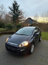Fiat Grande Punto Evo 1,4 Automatik , Tüv Neu - gebrauchte Fiat Grande Punto aus dem Jahr 2011