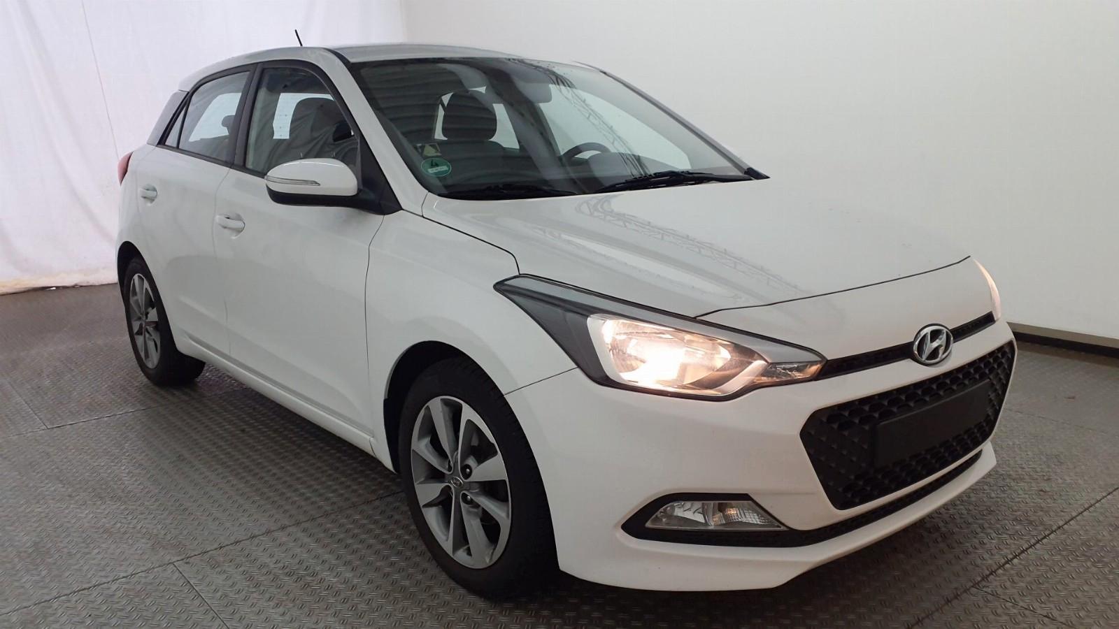 Hyundai i20 1.2 YES! Silver