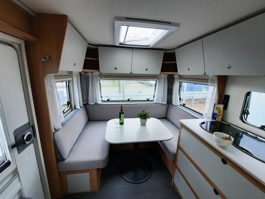 Fahrzeugabbildung Dethleffs Aero 470 FR Verfüg./Sparen Sie 4.862,- €