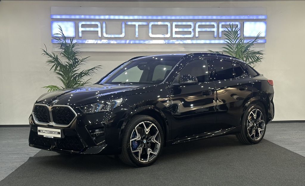 BMW X2 — hlavná fotografia