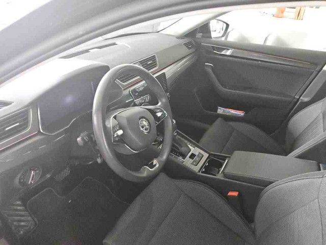 Skoda Superb - Bild 4