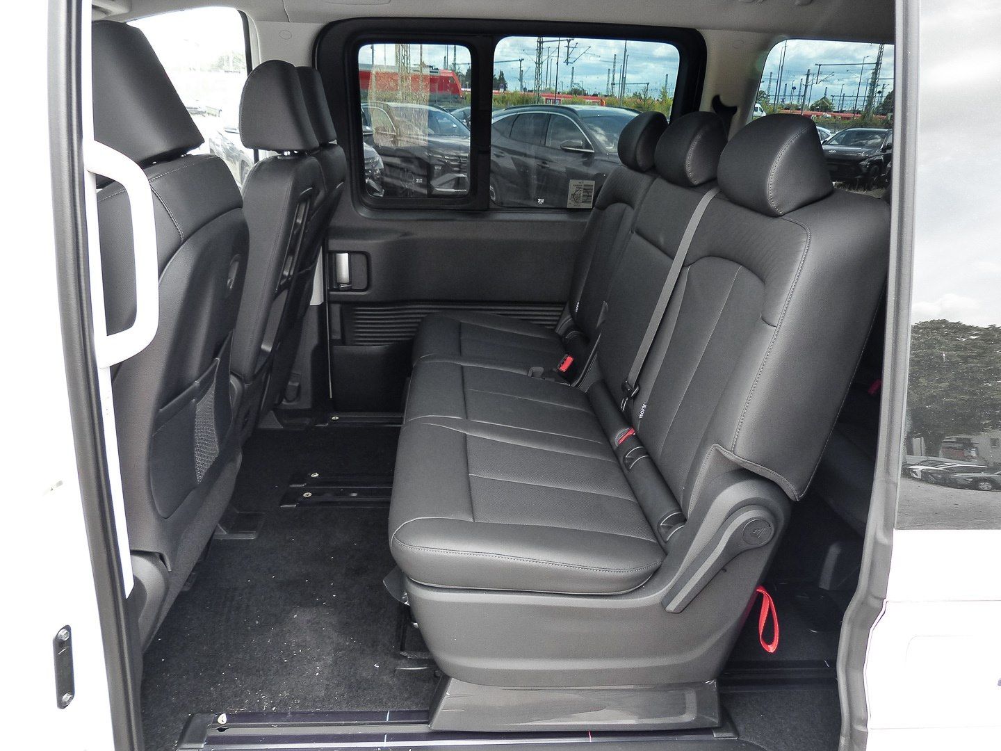 Hyundai STARIA - Bild 13