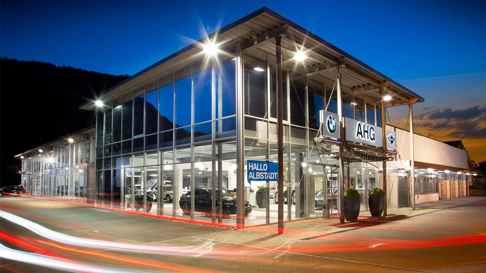showroom-image-main