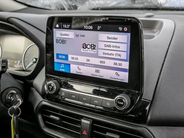 Ford EcoSport Titanium ALU TOUCHSCREEN ANHÄNGERKUPPLU