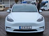 Tesla Model Y Long Range Dual AWD 4x4 Allrad - Tesla Model Y in Hamburg